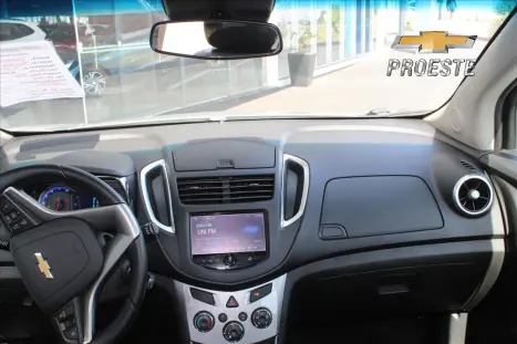 CHEVROLET Tracker 1.8 16V 4P FLEX LTZ AUTOMTICO, Foto 4