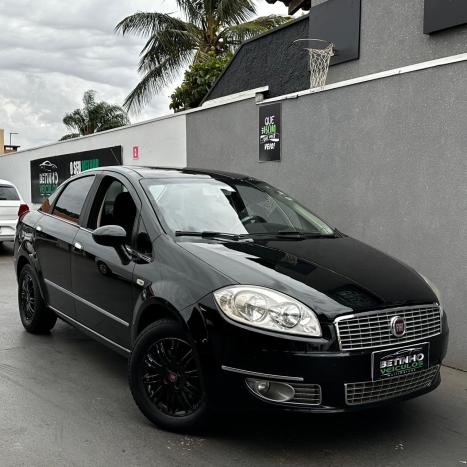 FIAT Linea 1.9 16V 4P FLEX HLX, Foto 2