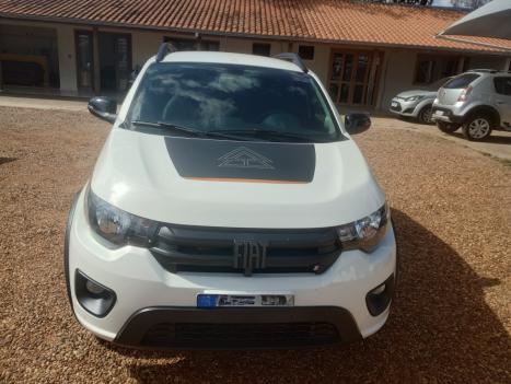 FIAT Mobi 1.0 4P FLEX EVO TREKKING, Foto 2