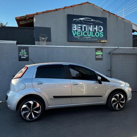 FIAT Punto 1.4 4P ATTRACTIVE FLEX, Foto 3