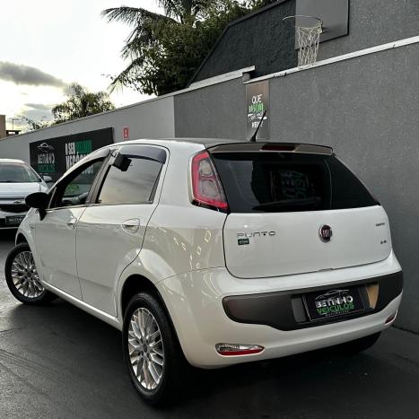 FIAT Punto 1.6 16V 4P FLEX ESSENCE DUALOGIC AUTOMATIZADO, Foto 3