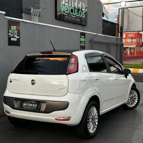 FIAT Punto 1.6 16V 4P FLEX ESSENCE DUALOGIC AUTOMATIZADO, Foto 4