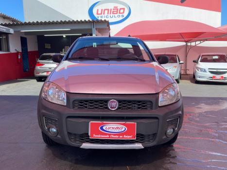 FIAT Strada 1.4 WORKING CELEBRATION FLEX CABINE SIMPLES, Foto 2