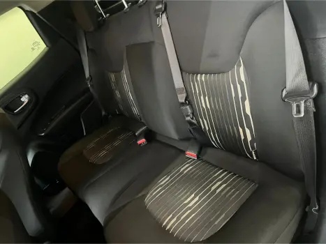 FIAT Toro 1.8 16V 4P ENDURANCE AUTOMTICO, Foto 9