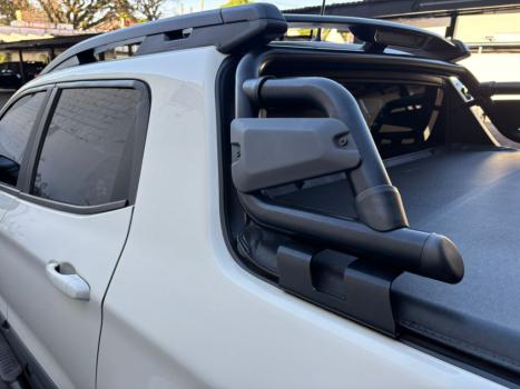 FIAT Toro 1.8 16V 4P FLEX FREEDOM AUTOMTICO, Foto 2