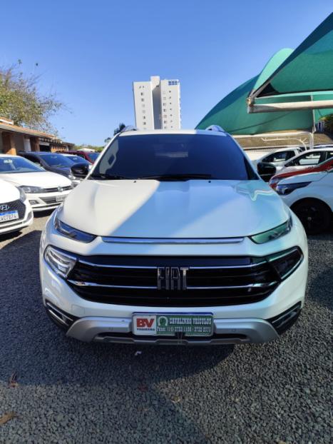 FIAT Toro 2.0 16V 4P VOLCANO 4WD TURBO DIESEL AUTOMTICO, Foto 2