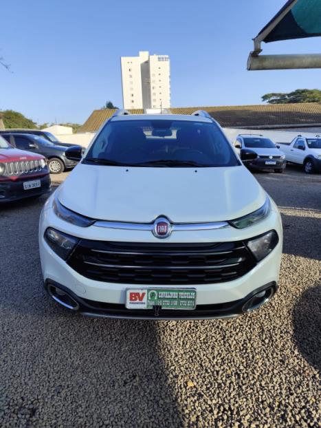 FIAT Toro 2.0 16V 4P VOLCANO 4WD TURBO DIESEL AUTOMTICO, Foto 2