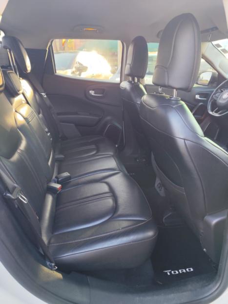 FIAT Toro 2.0 16V 4P VOLCANO 4WD TURBO DIESEL AUTOMTICO, Foto 6