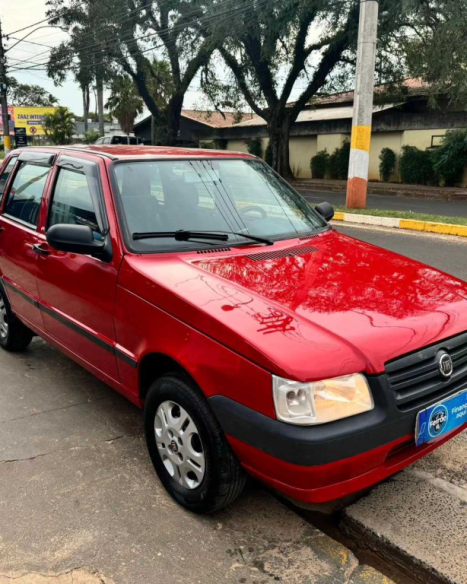 FIAT Uno 1.0 4P MILLE CELEBRATION, Foto 3