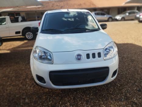 FIAT Uno 1.0 FLEX VIVACE, Foto 2