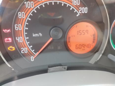 FIAT Uno 1.0 FLEX VIVACE, Foto 6