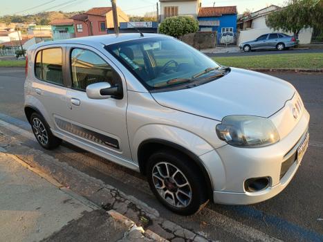 FIAT Uno 1.4 4P FLEX SPORTING, Foto 2
