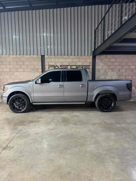 FORD F-150 6.2 V8 24V SVT RAPTOR 4X4 AUTOMTICO CABINE ESTENDIDA, Foto 2