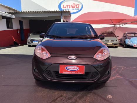 FORD Fiesta Hatch 1.6 4P CLASS FLEX, Foto 2