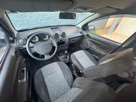 FORD Fiesta Hatch 1.0 4P FLEX, Foto 5