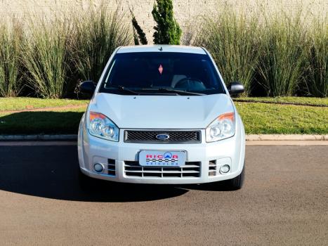 FORD Fiesta Hatch 1.0 4P FLEX, Foto 2