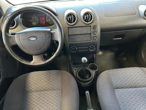 FORD Fiesta Sedan 1.0 4P, Foto 4