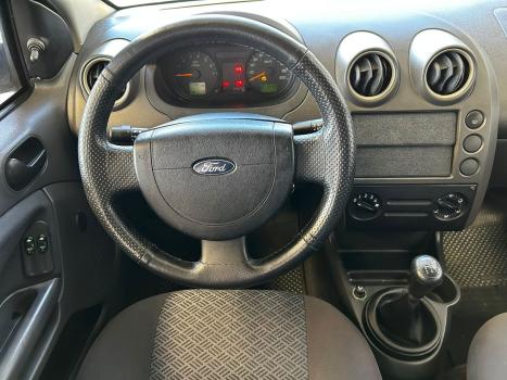 FORD Fiesta Sedan 1.0 4P, Foto 7
