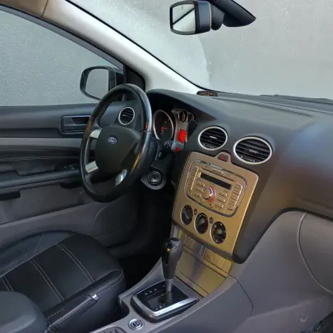 FORD Focus Sedan 2.0 16V 4P FC FLEX AUTOMTICO, Foto 8