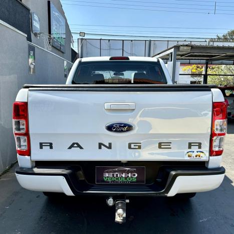 FORD Ranger 2.2 16V 4X4 XL DIESEL CABINE DUPLA, Foto 3