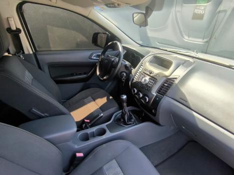 FORD Ranger 2.5 16V XLT CABINE DUPLA, Foto 14