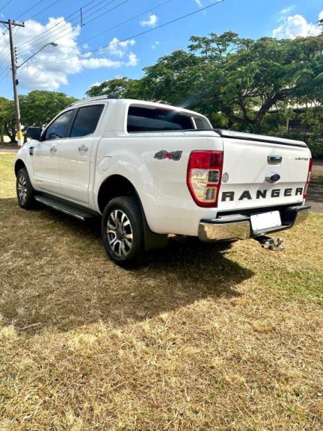 FORD Ranger 3.2 20V CABINE DUPLA 4X4 LIMITED TURBO DIESEL AUTOMTICO, Foto 10