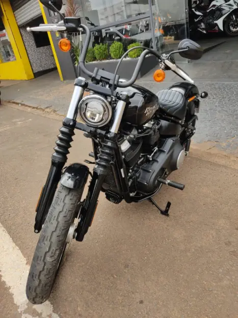HARLEY DAVIDSON Softtail Street Bob 1800, Foto 6