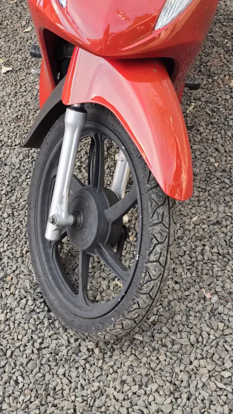HONDA Biz 100 +, Foto 7