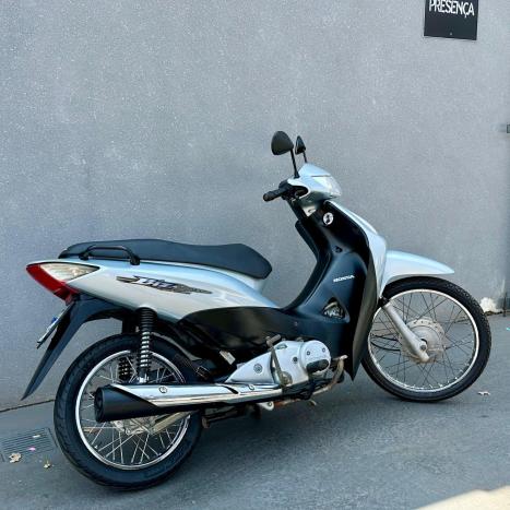 HONDA Biz 125 ES, Foto 3