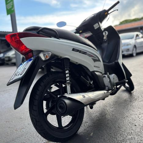 HONDA Biz 125 EX, Foto 4