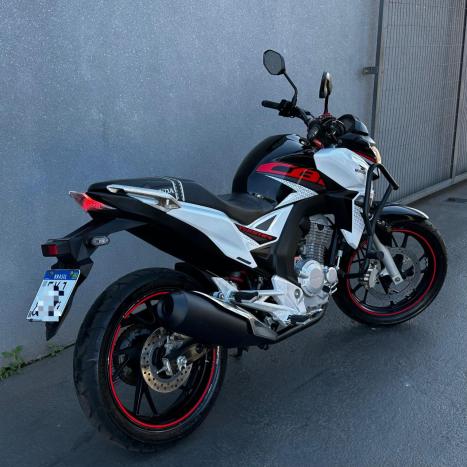 HONDA CB 250 F Twister FLEXONE, Foto 2