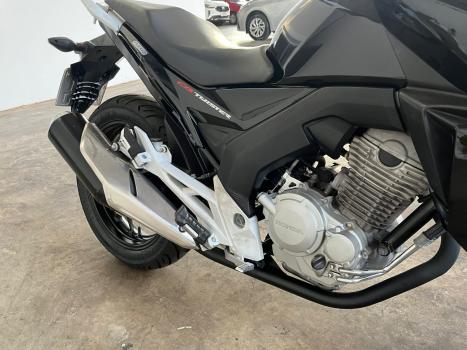 HONDA CB 250 F Twister FLEXONE, Foto 8