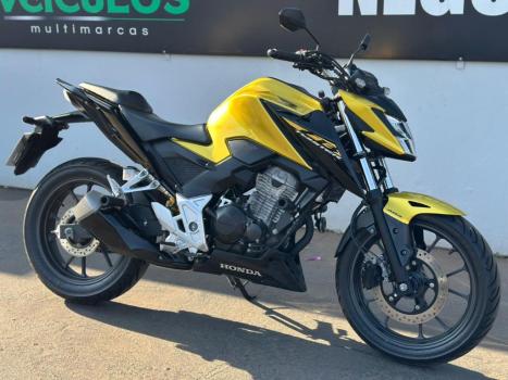 HONDA CB 300 F Twister FLEX ABS, Foto 2