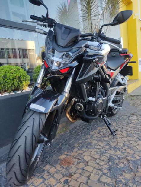 HONDA CB 500 F ABS, Foto 4