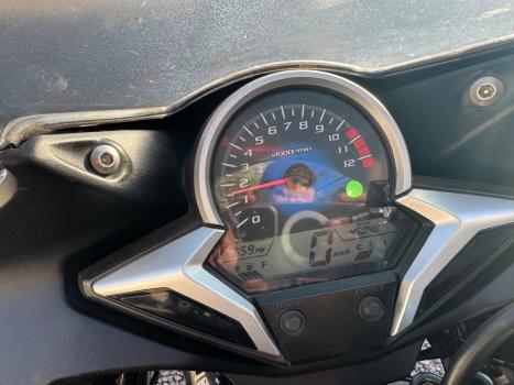 HONDA CBR 250 R, Foto 9