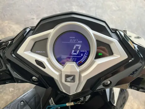 HONDA Elite 125 , Foto 3