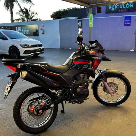 HONDA XRE 190 , Foto 2