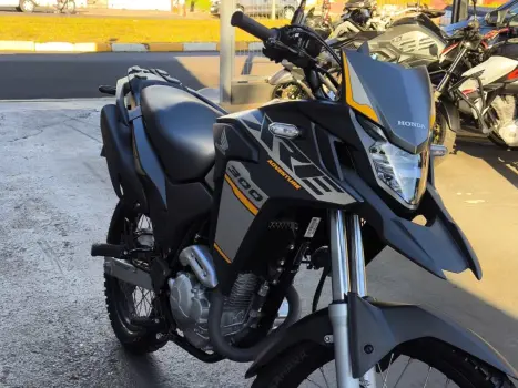 HONDA XRE 300 ADVENTURE, Foto 6