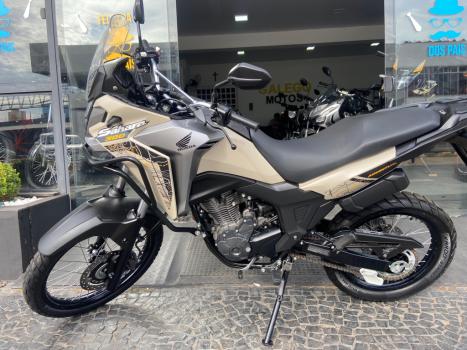 HONDA XRE 300 Sahara ADVENTURE, Foto 2