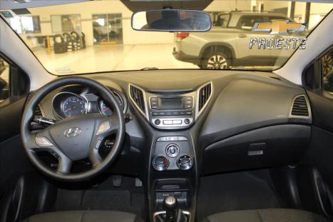 HYUNDAI HB 20 Hatch 1.0 12V 4P FLEX COMFORT, Foto 4