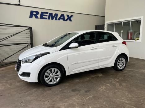 HYUNDAI HB 20 Hatch 1.0 12V 4P FLEX COMFORT 5 ANOS, Foto 2