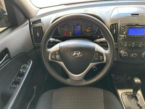 HYUNDAI I30 2.0 16V 4P, Foto 6