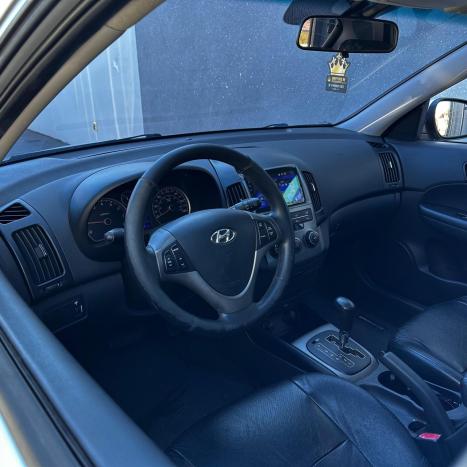 HYUNDAI I30 2.0 16V 4P, Foto 12