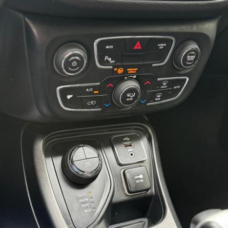 JEEP Compass 2.0 16V 4P 350 LONGITUDE 4X4 TURBO DIESEL AUTOMTICO, Foto 8