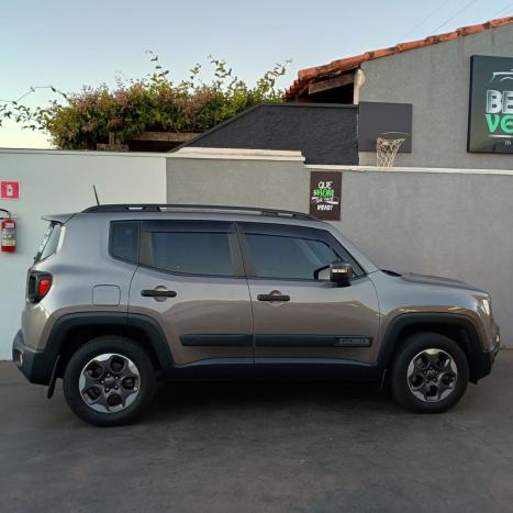 JEEP Renegade 1.8 16V 4P FLEX, Foto 4