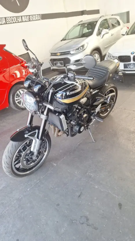 KAWASAKI Z 900 RS, Foto 5