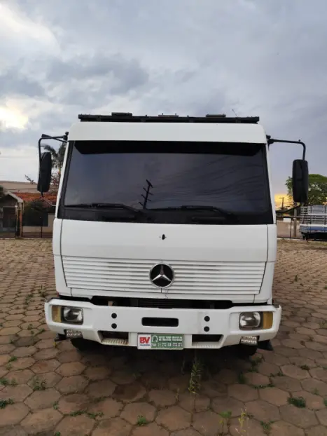 MERCEDES-BENZ 1214 C, Foto 2