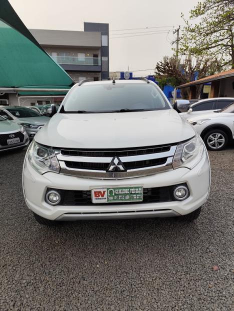 MITSUBISHI L 200 Triton 2.4 16V SPORT HPE-S 4X4 CABINE DUPLA TURBO DIESEL AUTOMTICO, Foto 2