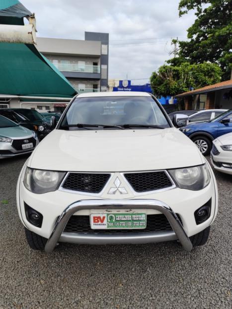 MITSUBISHI L 200 Triton 3.2 16V HPE 4X4 CABINE DUPLA TURBO DIESEL INTERCOOLER AUTOMTICO, Foto 2