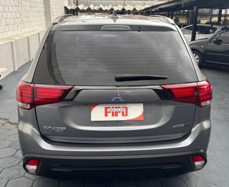MITSUBISHI Outlander 3.0 V6 24V 4P HPE-S AWD AUTOMTICO, Foto 6